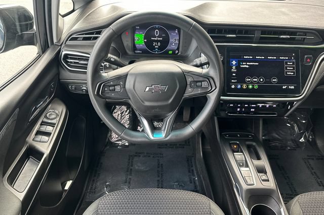 Used 2023 Chevrolet Bolt LT FWD image 16