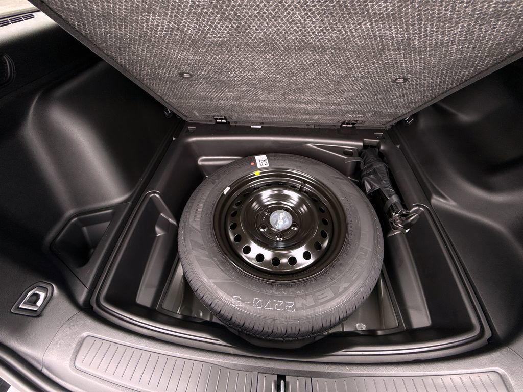 New 2026 Jeep Grand Cherokee Altitude AWD/4WD image 28