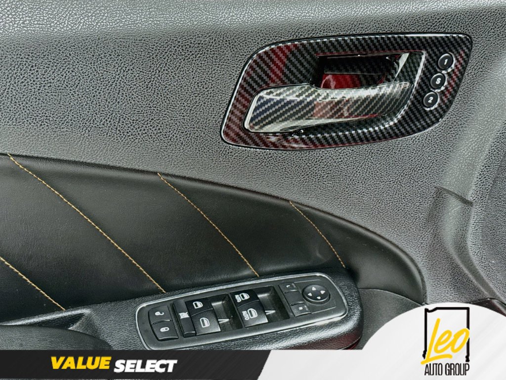 Used 2017 Dodge Charger R/T RWD image 19