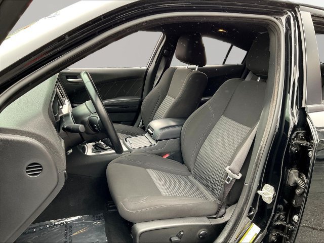 Used 2023 Dodge Charger SXT w/ Blacktop Package AWD/4WD image 21