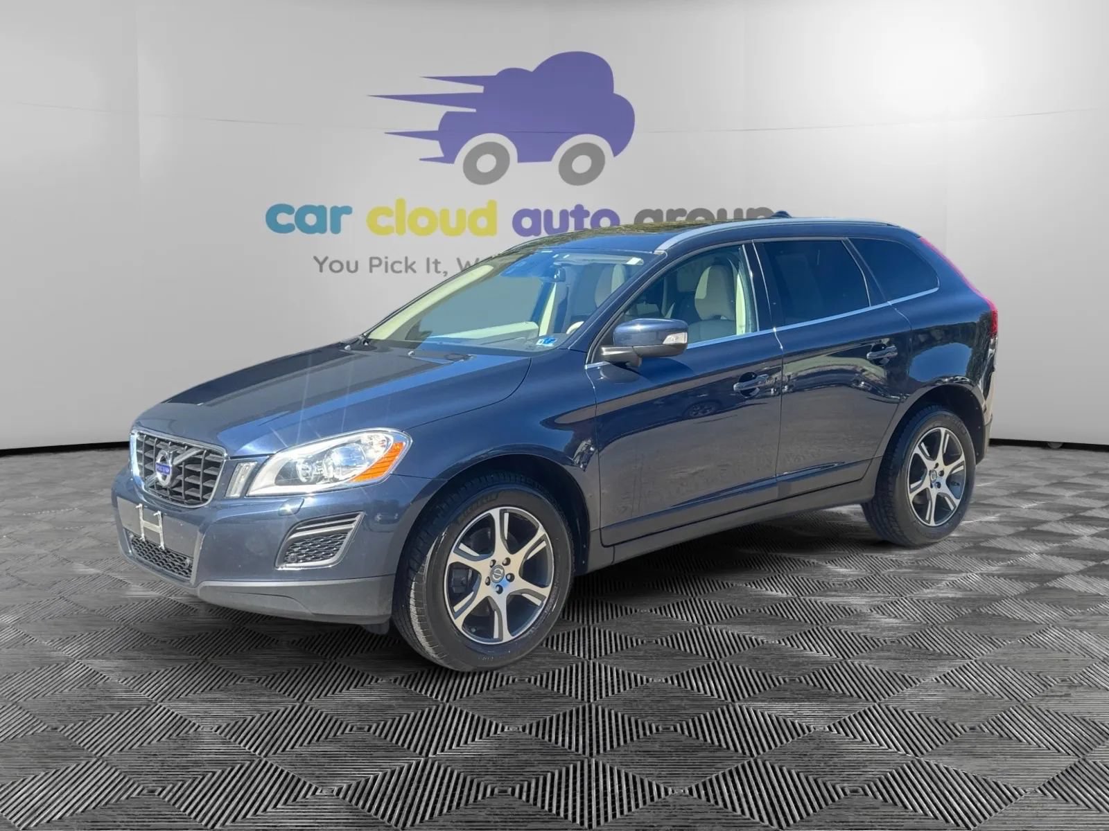 Used 2013 Volvo XC60 T6 AWD/4WD image 1
