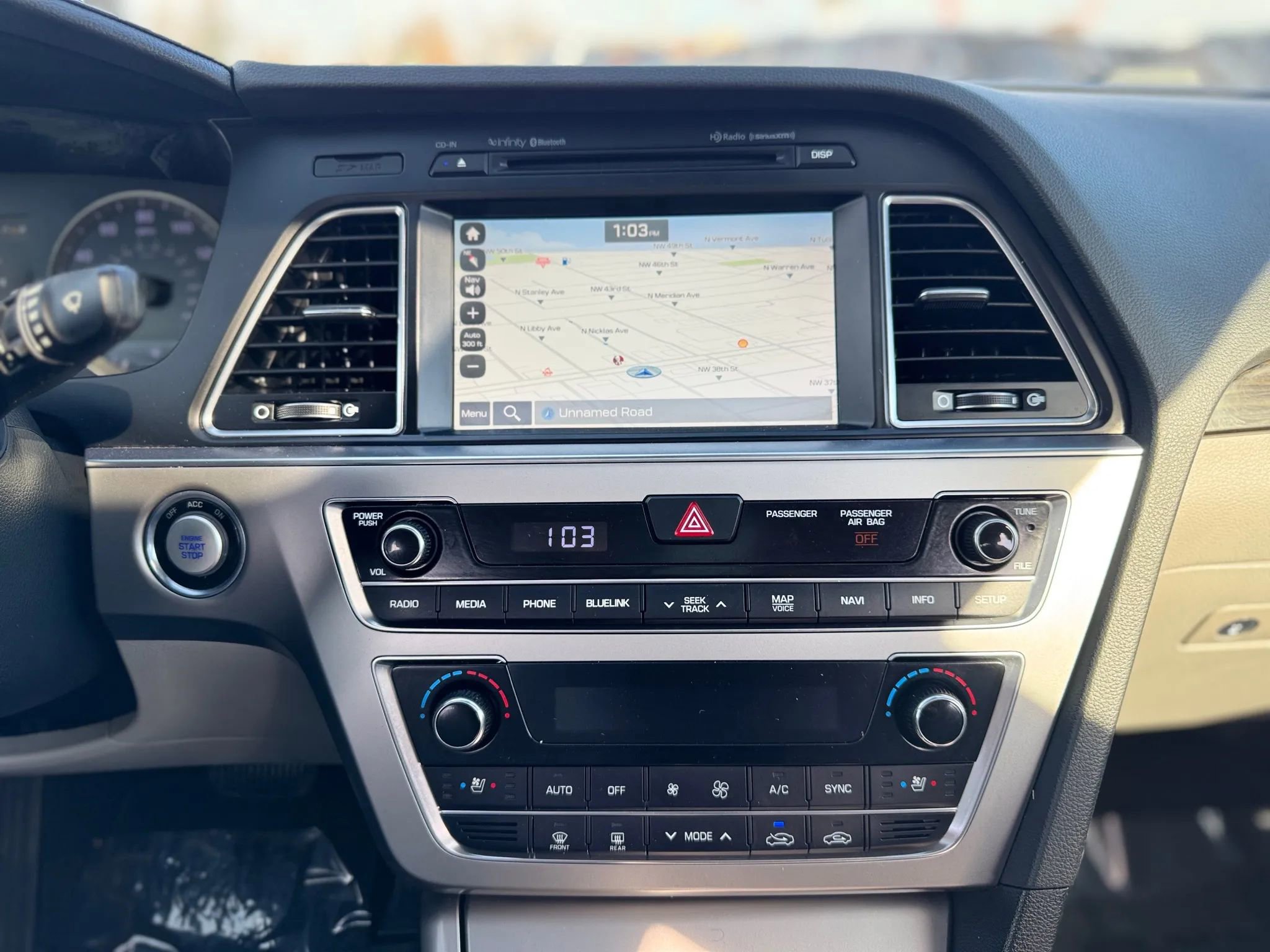 Used 2017 Hyundai Sonata Limited w/ Ultimate Package 04 image 36