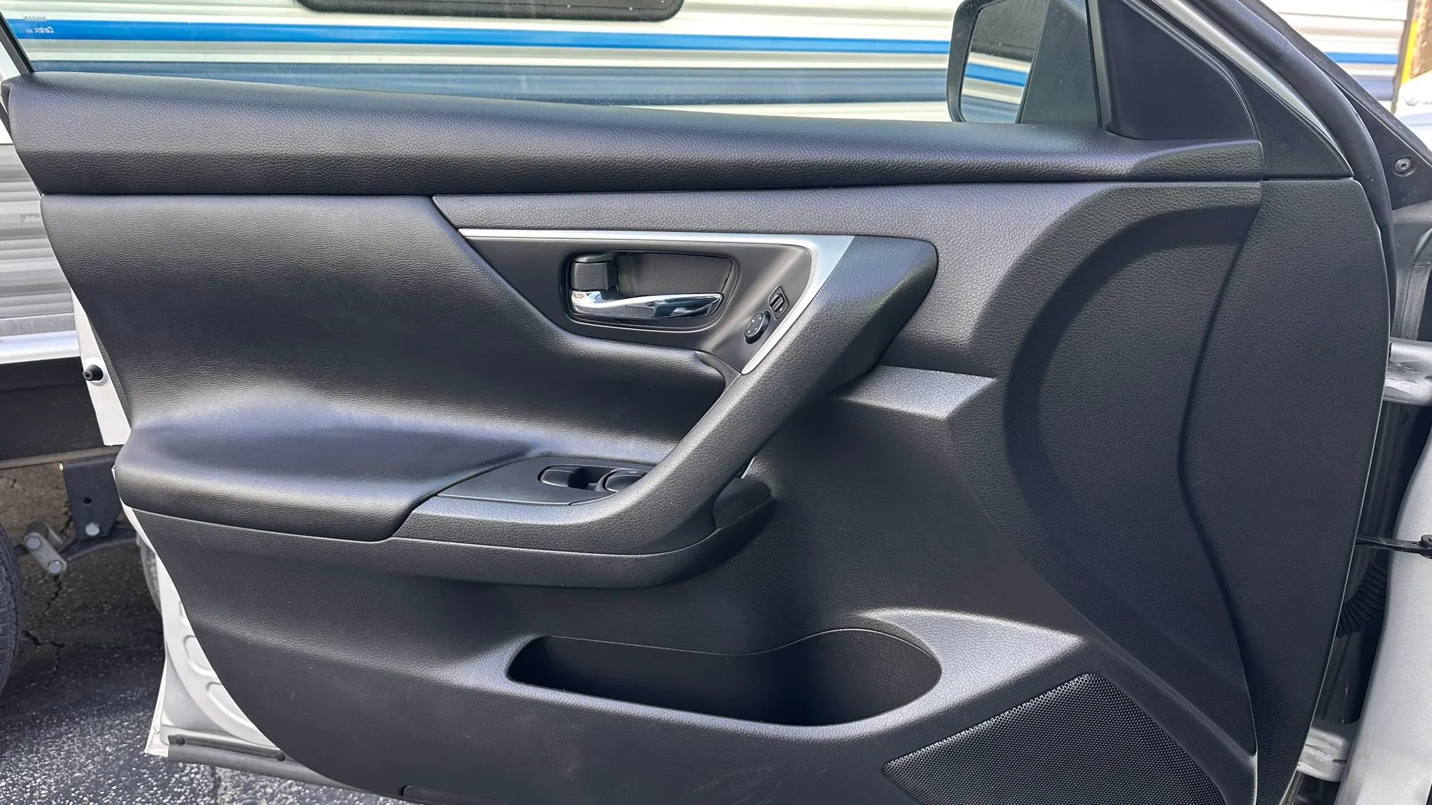 Used 2017 Nissan Altima 2.5 S w/ Power Driver Seat Package image 11