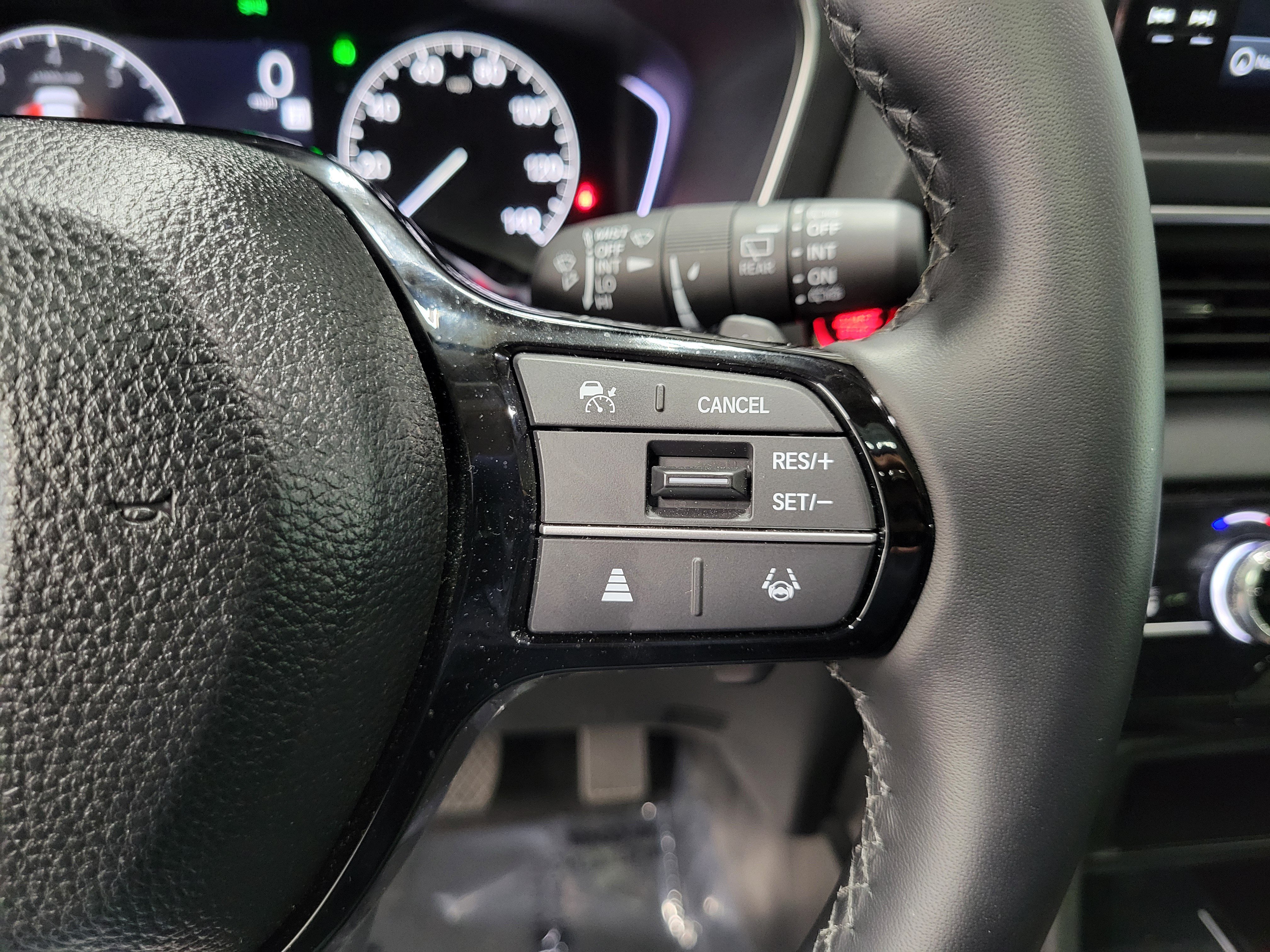 Certified 2025 Honda Pilot Touring image 28