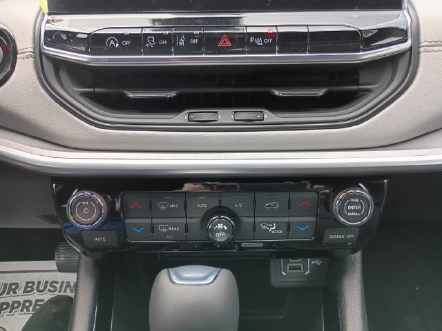 New 2026 Jeep Compass Limited AWD/4WD image 15