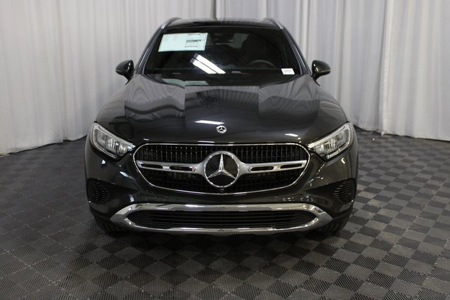 New 2025 Mercedes-Benz GLC 300 4MATIC image 2