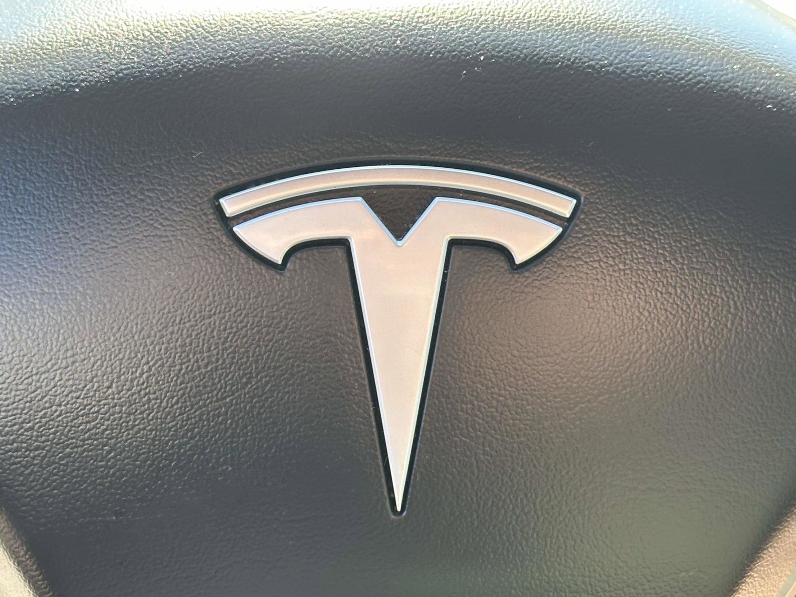 Used 2022 Tesla Model 3 Long Range image 23