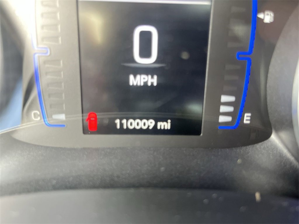 Used 2020 Chrysler Pacifica Touring-L image 12