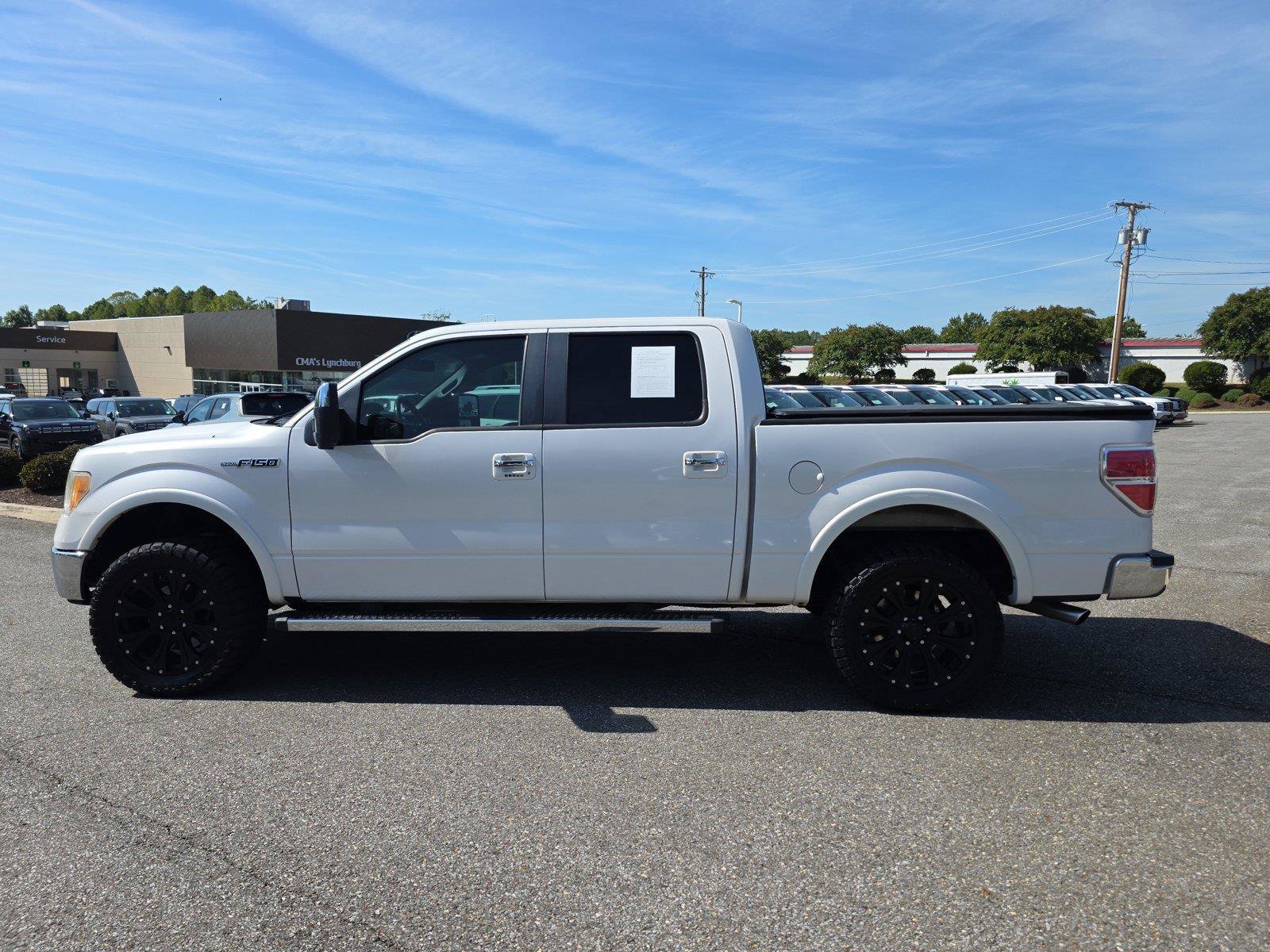 Used 2011 Ford F150 Lariat w/ Lariat Chrome Pkg AWD/4WD image 3