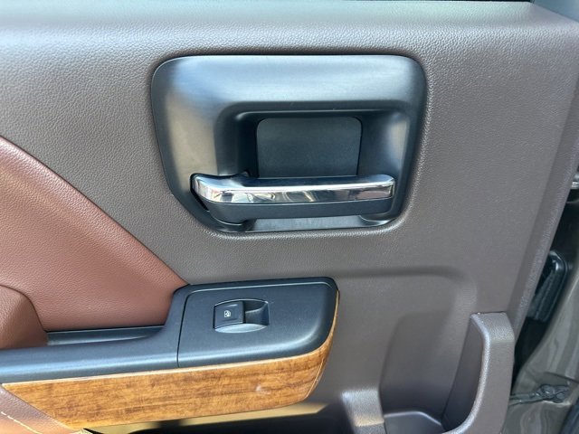 Used 2014 Chevrolet Silverado 1500 High Country w/ High Country Premium Package image 33