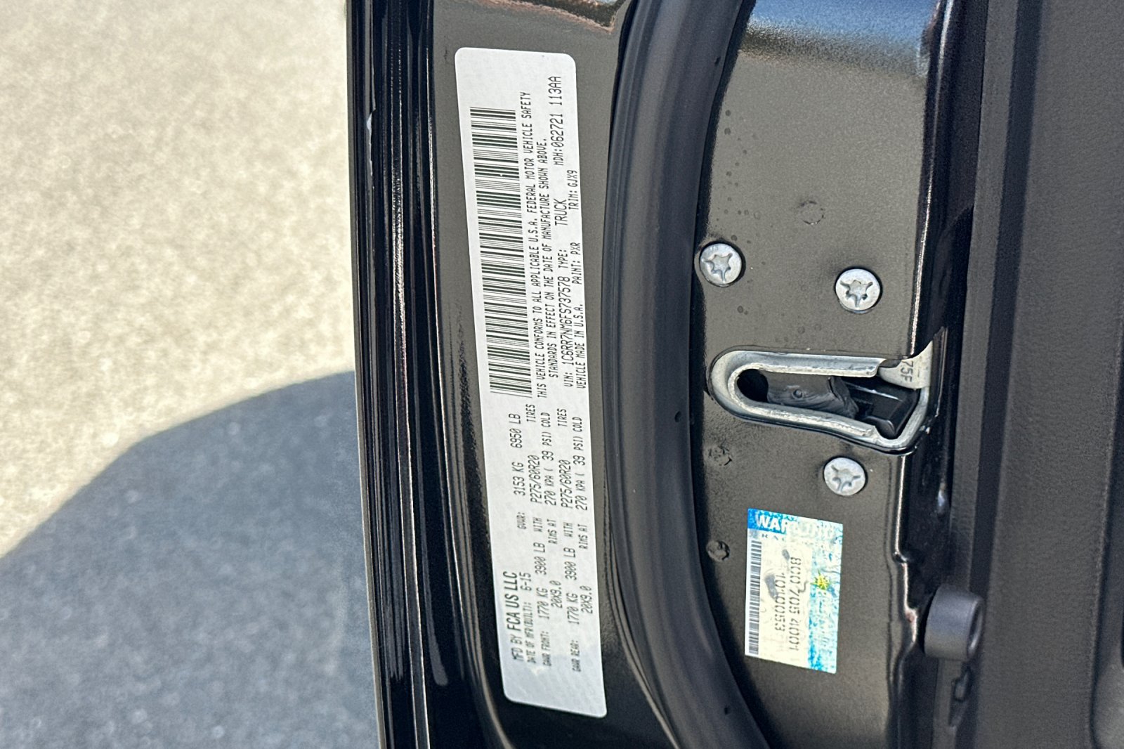 Used 2015 RAM 1500 Laramie w/ Convenience Group AWD/4WD image 27