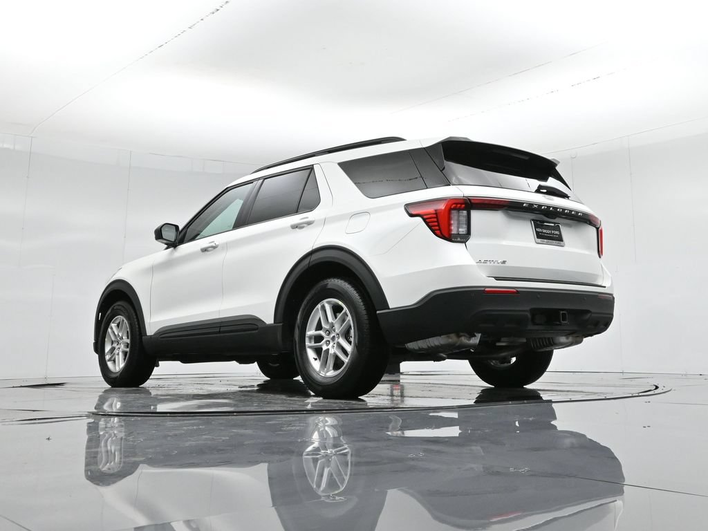 New 2026 Ford Explorer Active RWD image 47