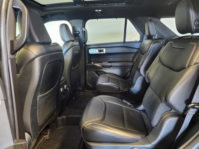 Used 2020 Ford Explorer ST w/ ST Street Pack image 13