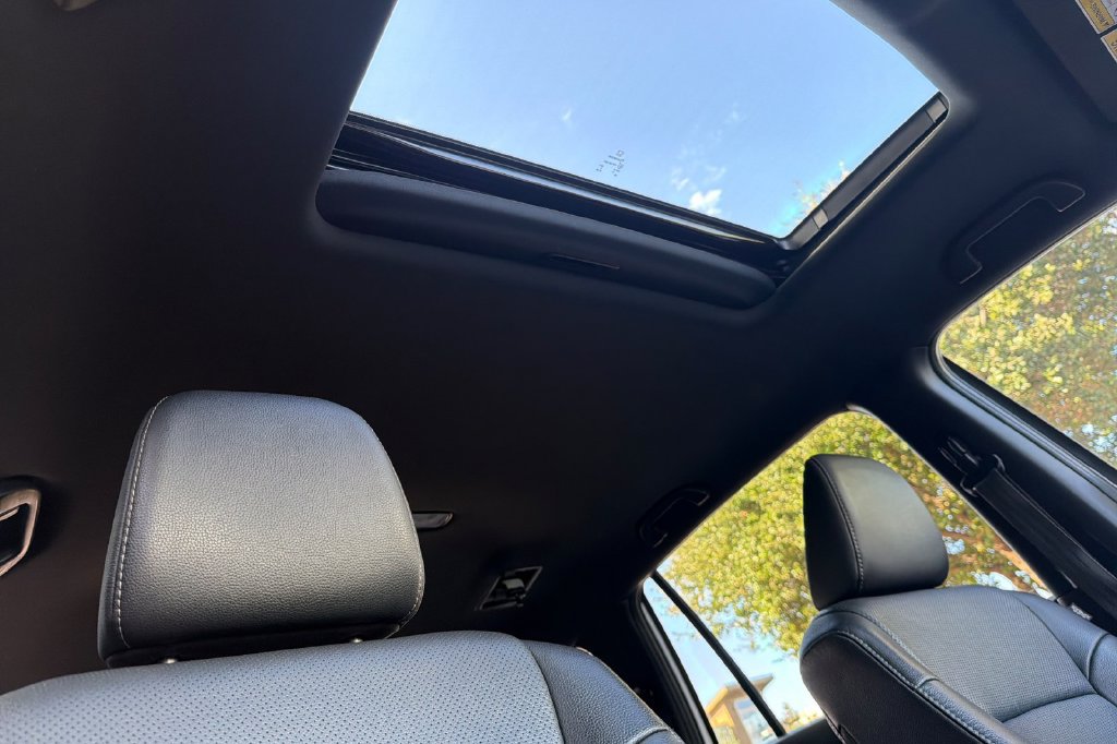 Certified 2023 Honda Passport EX-L image 18