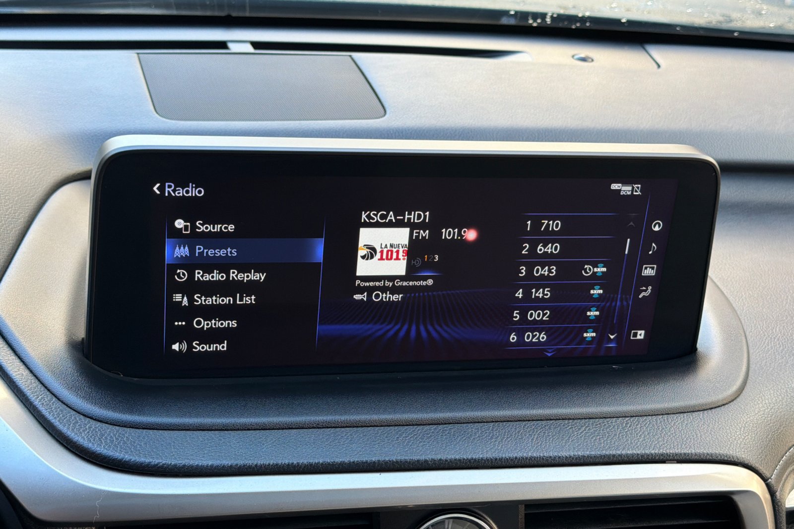 Used 2020 Lexus RX 350 FWD w/ Premium Package image 19