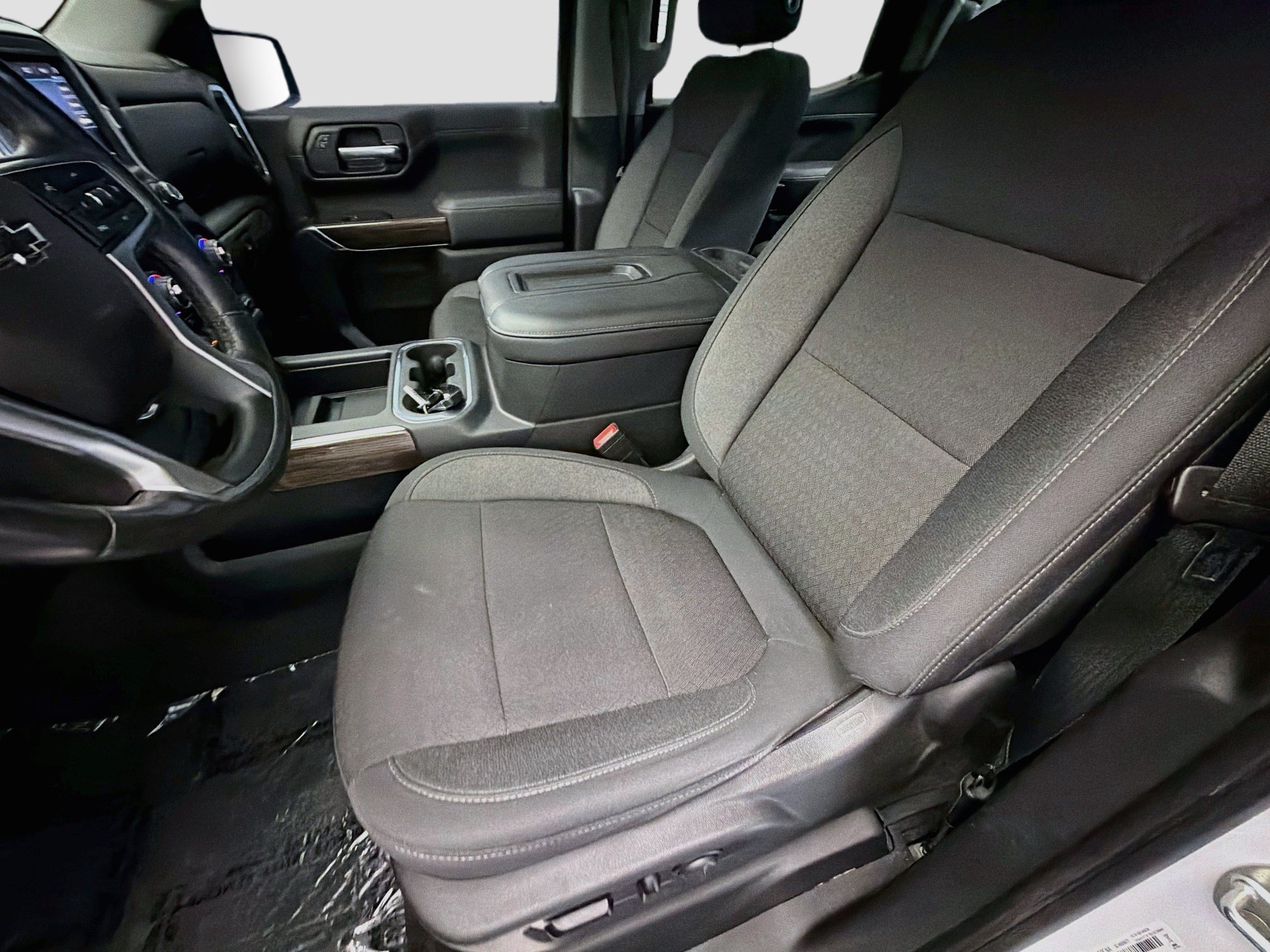 Used 2020 Chevrolet Silverado 1500 LT Trail Boss AWD/4WD image 11