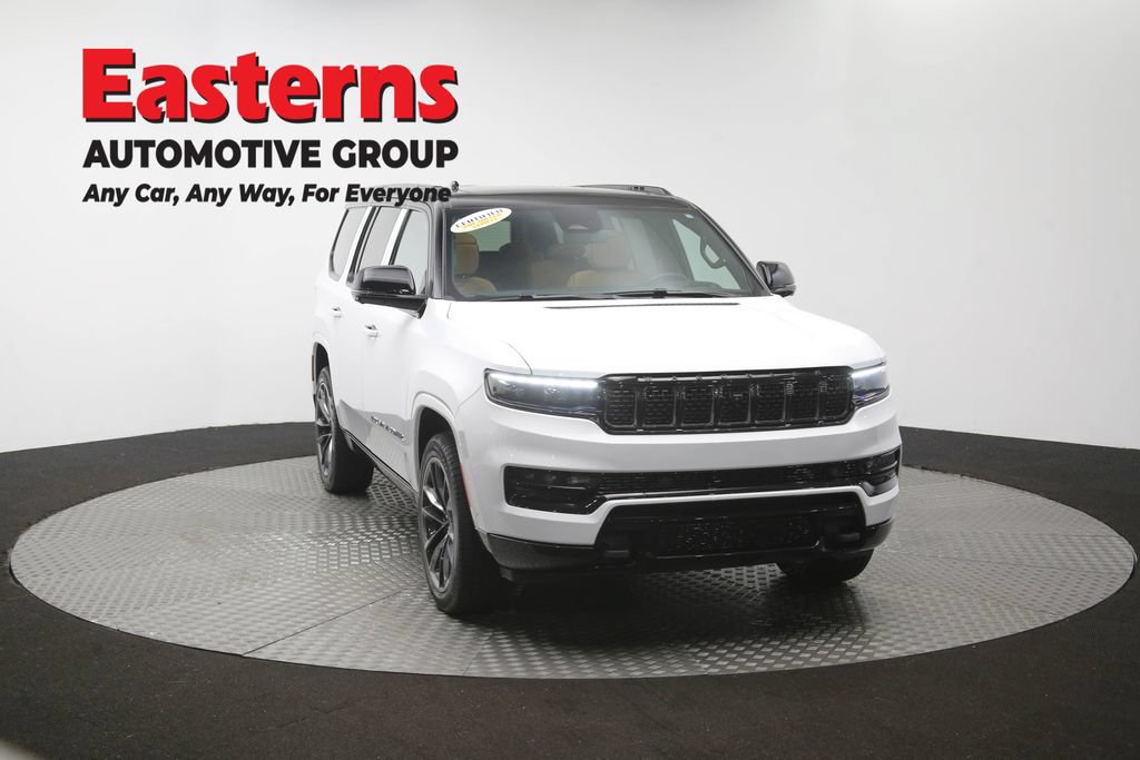 Used 2025 Jeep Grand Wagoneer Series III w/ Rear Seat Video Group 1 AWD/4WD image 56