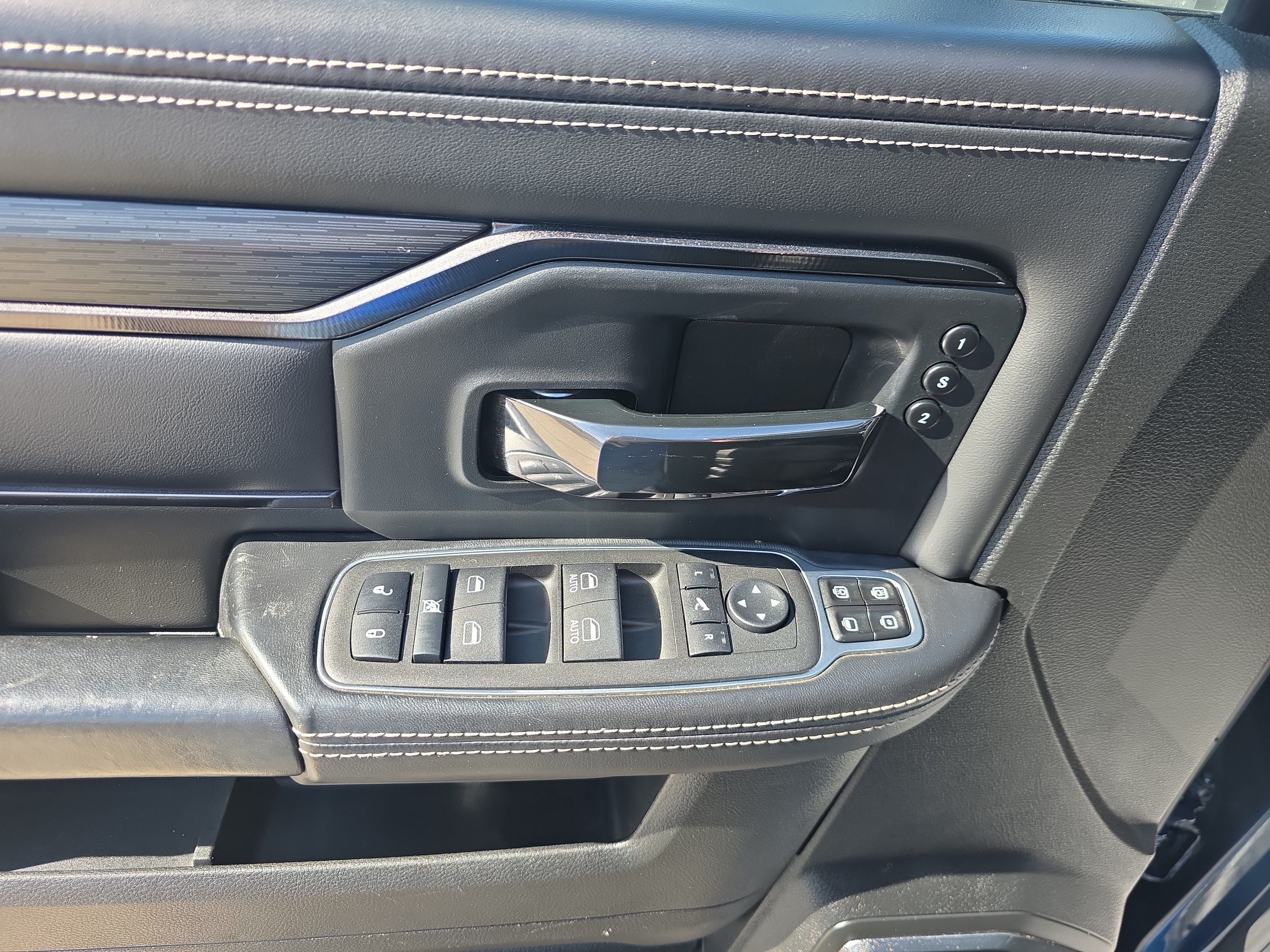 Used 2023 RAM 2500 Rebel w/ Level 2 Equipment Group AWD/4WD image 22