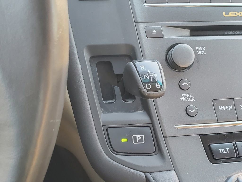 Used 2011 Lexus HS 250h image 28