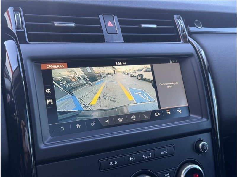 Used 2019 Land Rover Discovery SE AWD/4WD image 58