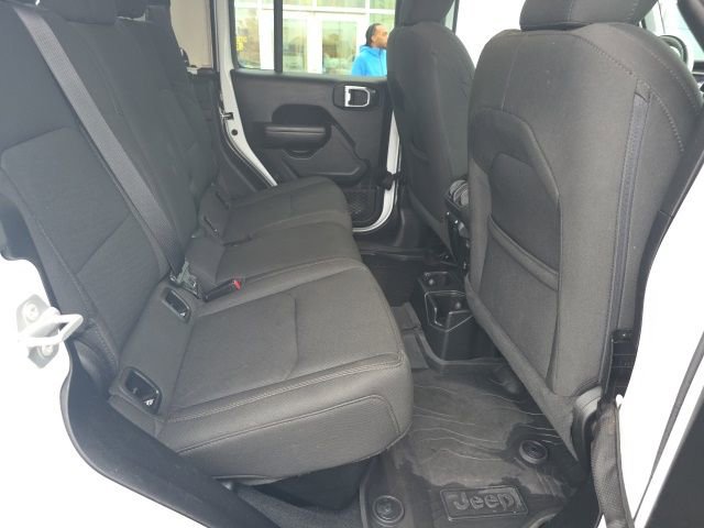 Certified 2023 Jeep Gladiator Sport image 29