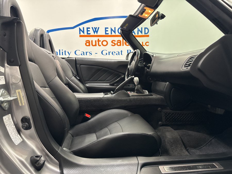 Used 2001 Honda S2000 image 23