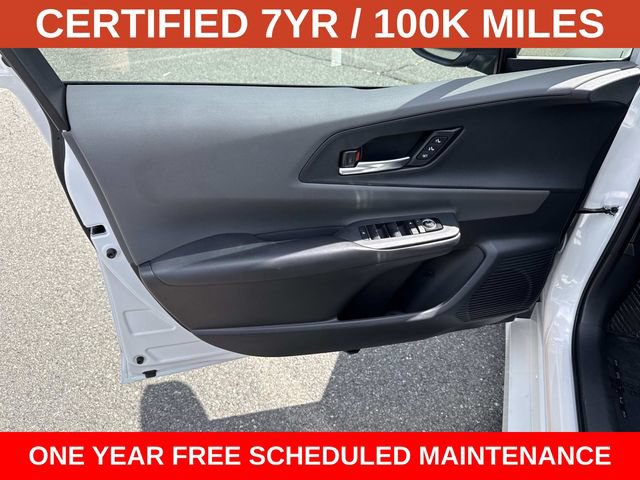 Used 2025 Toyota Prius Limited FWD image 13
