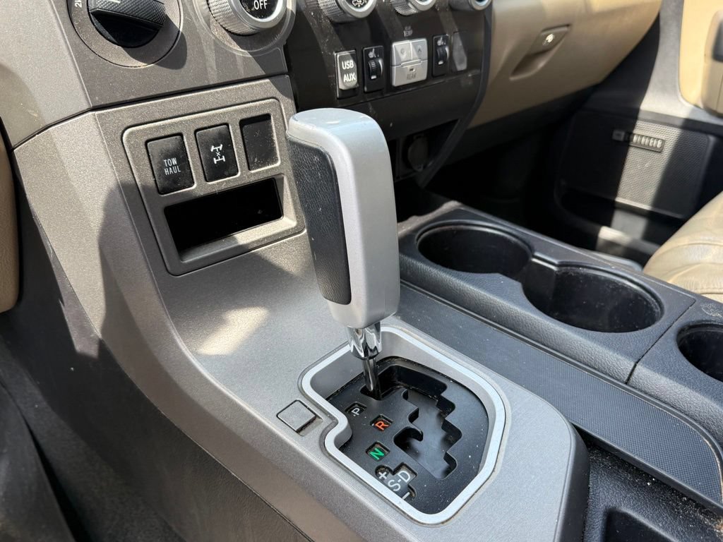 Used 2015 Toyota Sequoia Limited AWD/4WD image 21