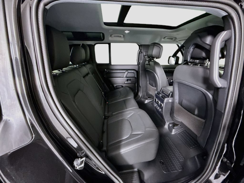 New 2026 Land Rover Defender 110 S AWD/4WD image 23