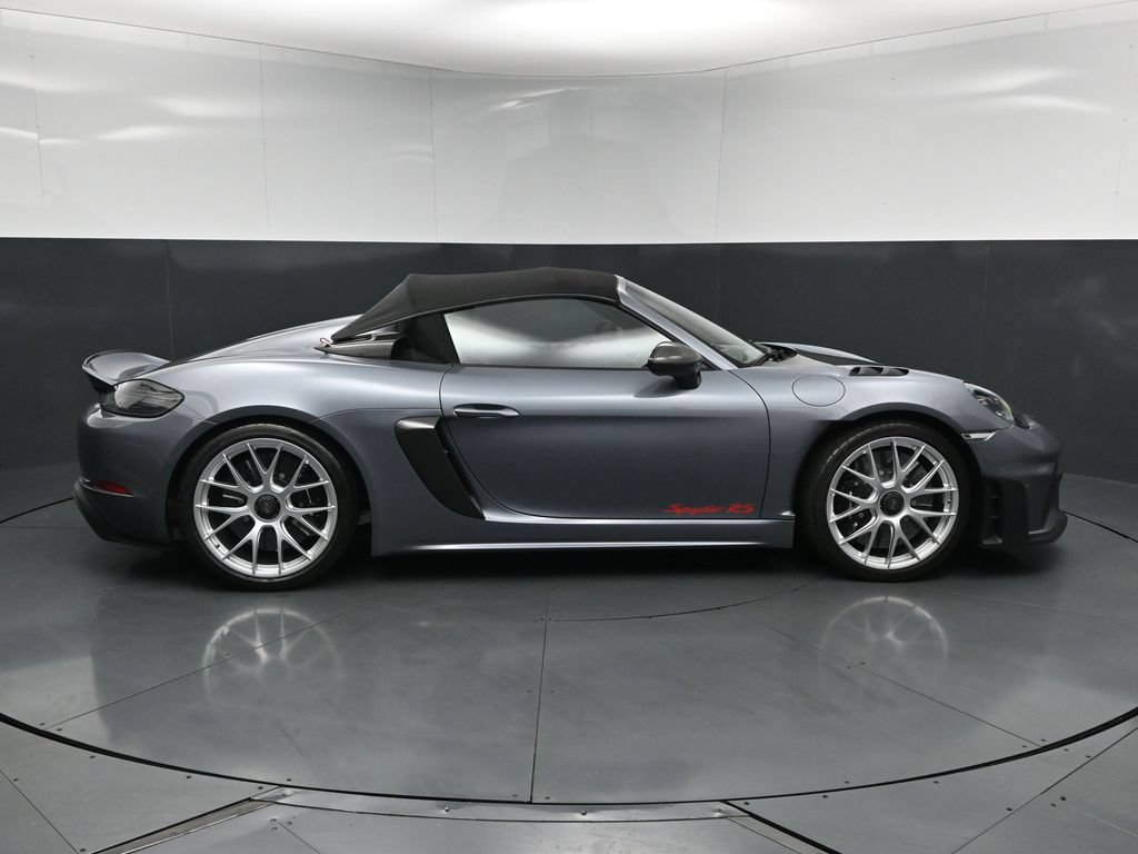 Used 2024 Porsche 718 Boxster Spyder RS RWD image 9