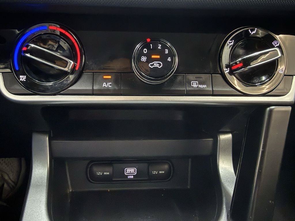 Used 2021 Kia Seltos S AWD/4WD image 17
