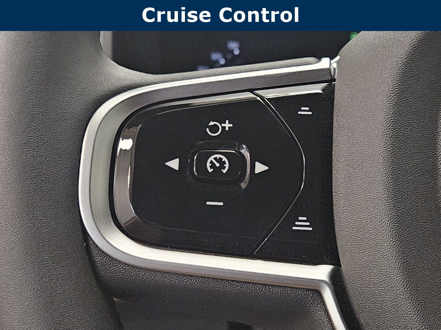 New 2026 Volvo XC90 B6 Plus w/ Protection Package Premier AWD/4WD image 39