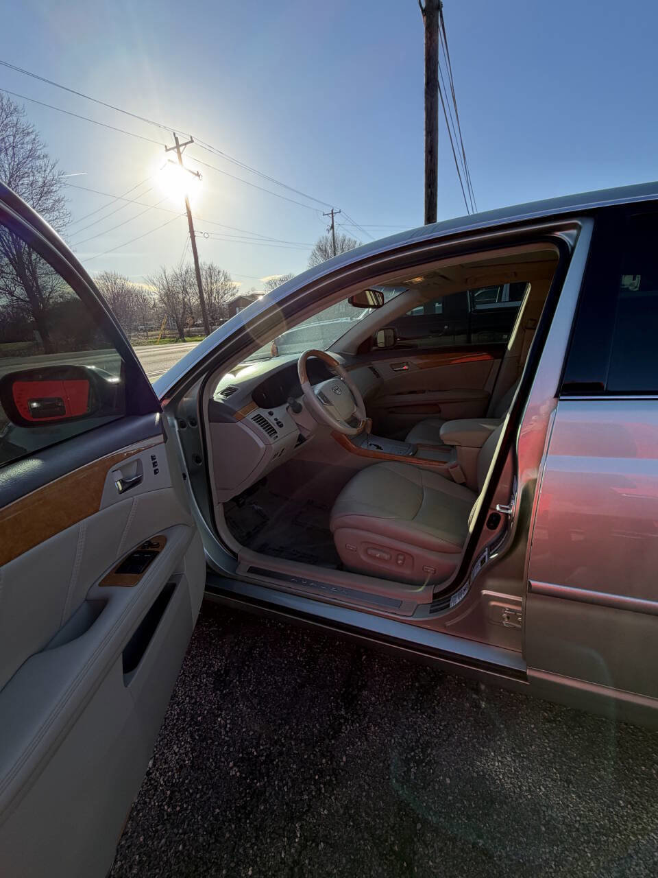 Used 2007 Toyota Avalon Limited FWD image 4