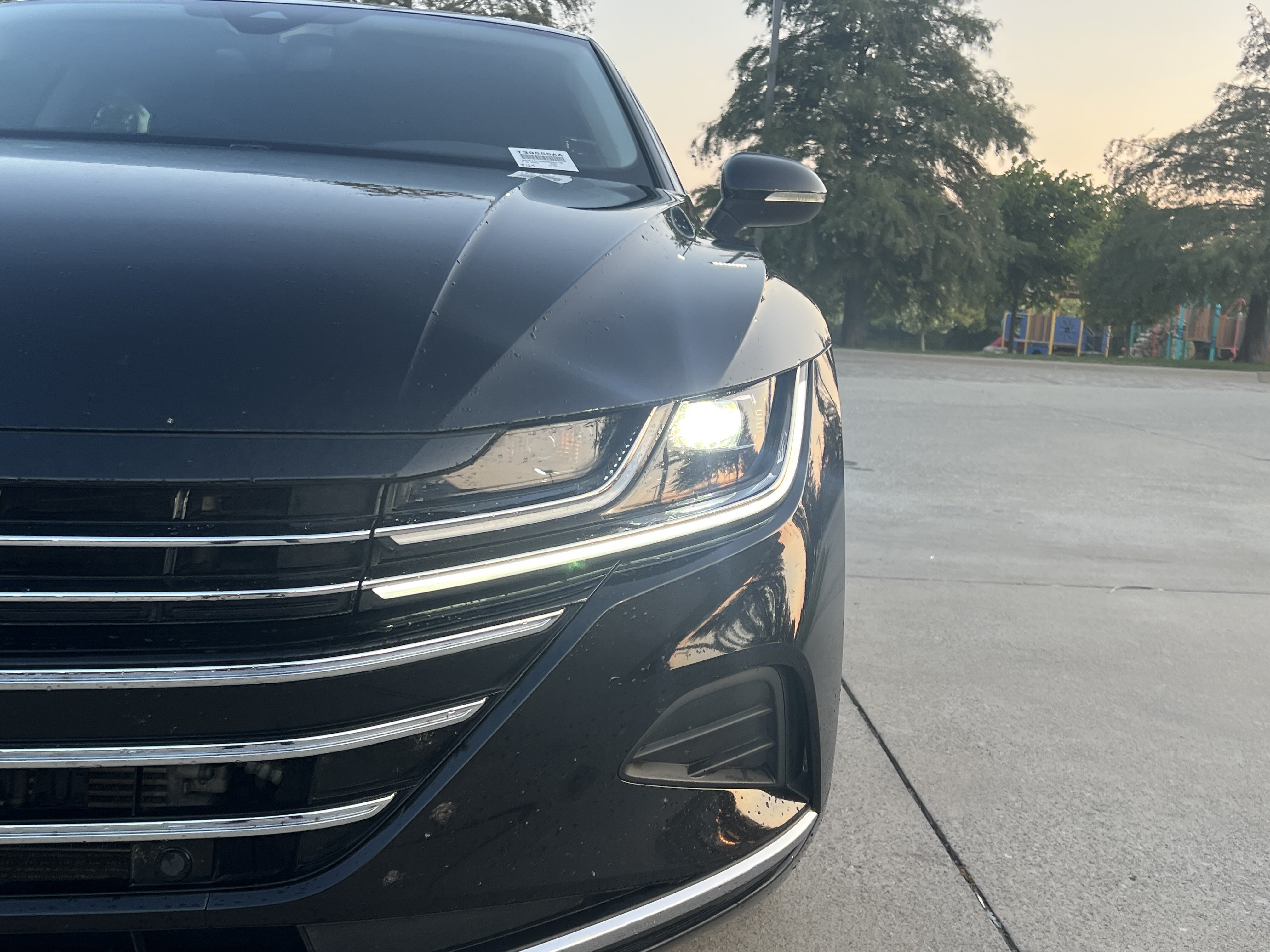 Certified 2021 Volkswagen Arteon SE w/ Arteon MDO Package FWD image 5