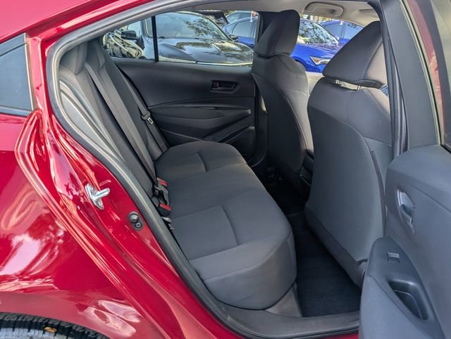Used 2022 Toyota Corolla LE image 18