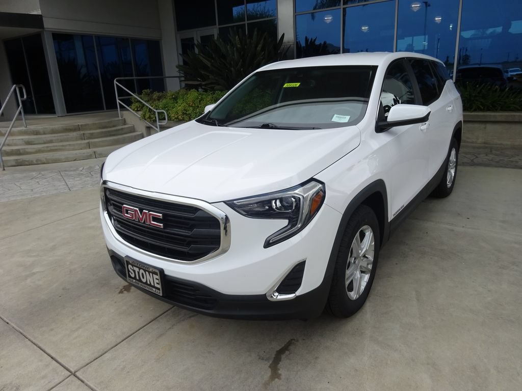 Used 2021 GMC Terrain SLE w/ LPO, Floor Liner Package FWD image 3