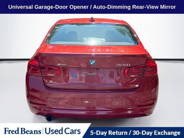 Used 2016 BMW 320i xDrive Sedan AWD/4WD image 8