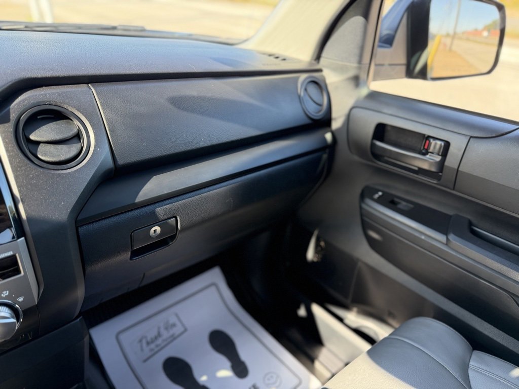 Used 2017 Toyota Tundra SR image 17