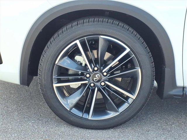 New 2025 INFINITI QX55 Sensory w/ Lighting Package image 9