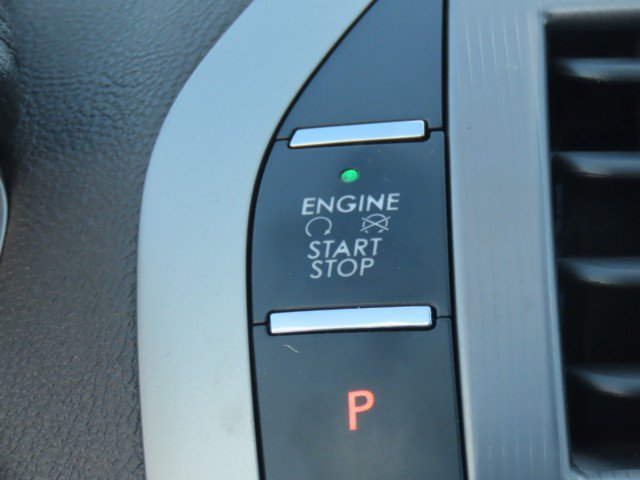 Used 2019 Lincoln MKZ Reserve FWD image 26