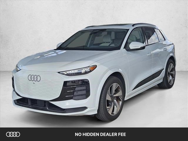 Used 2025 Audi Q6 e-tron Prestige w/ 20" Wheel Package AWD/4WD image 1