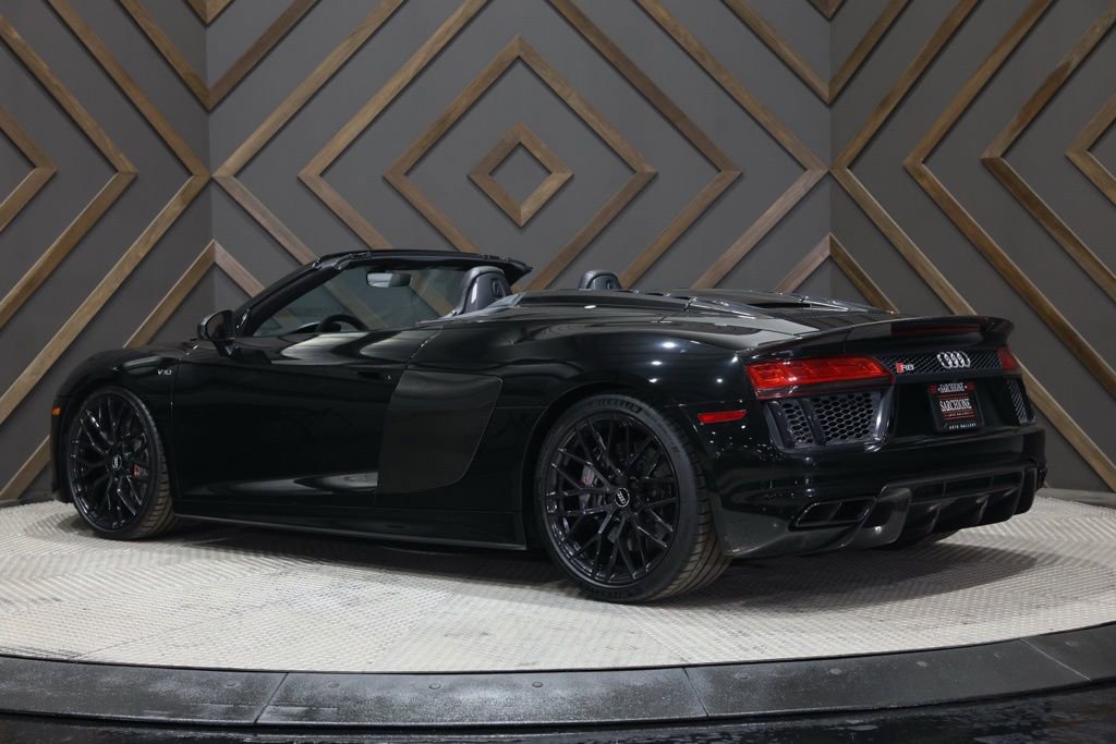 Used 2018 Audi R8 V10 plus image 2