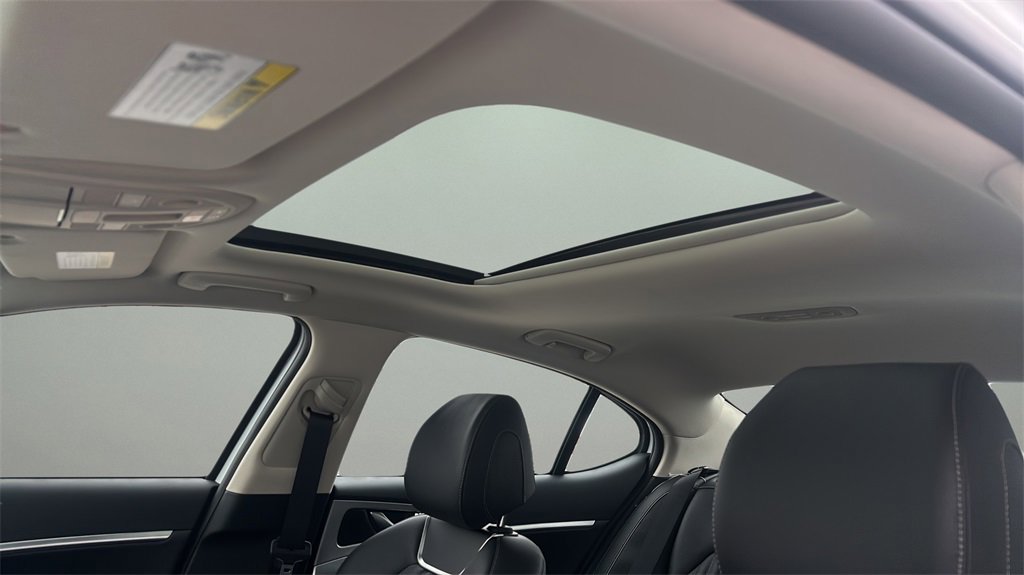 New 2026 Genesis G70 2.5T Prestige image 15