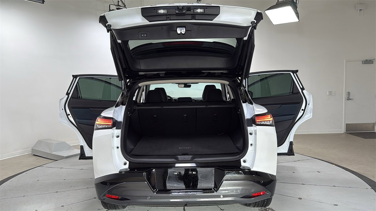 Used 2025 Nissan Murano Platinum w/ Cargo Package image 16