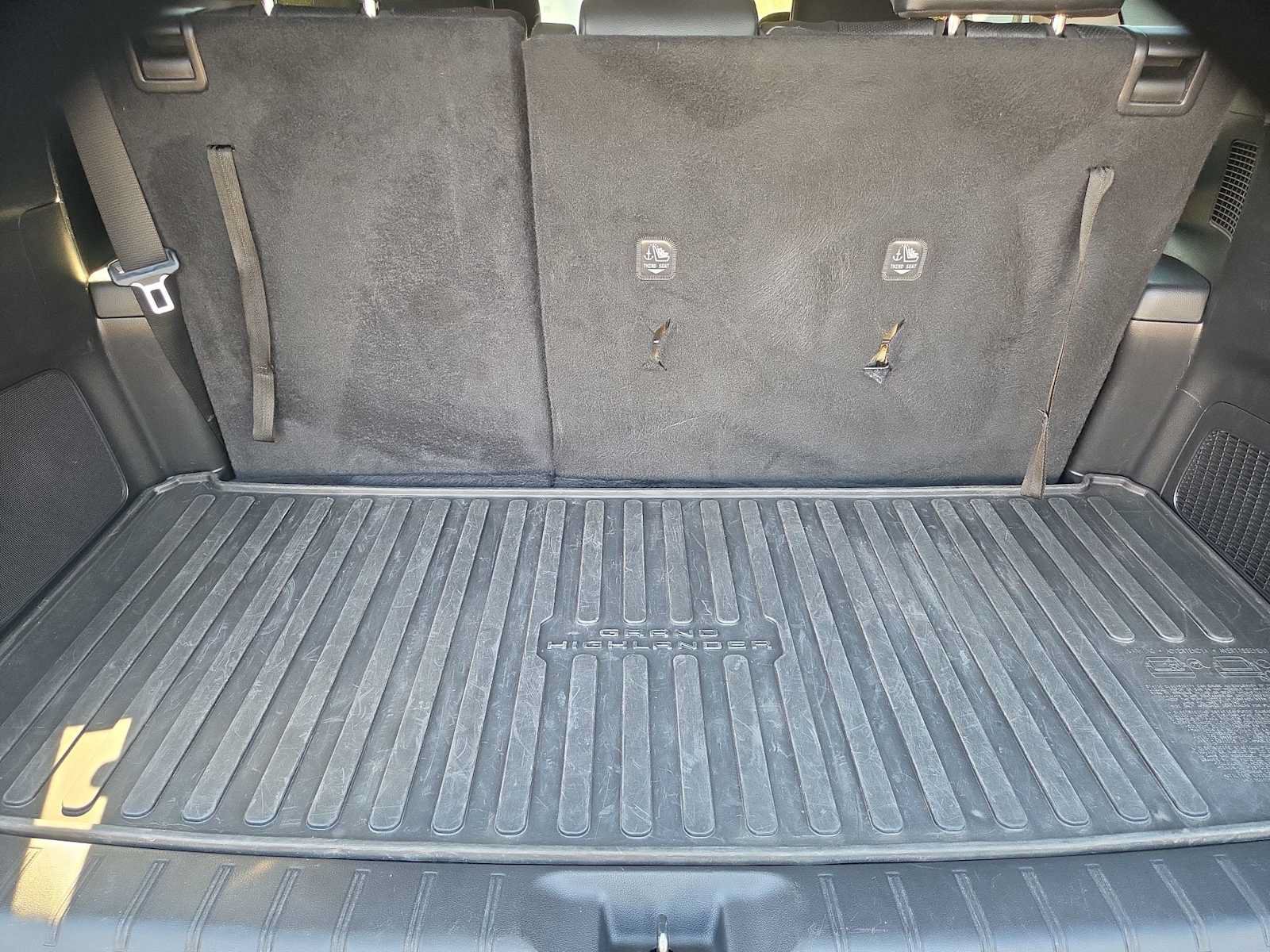 Used 2024 Toyota Grand Highlander AWD image 4