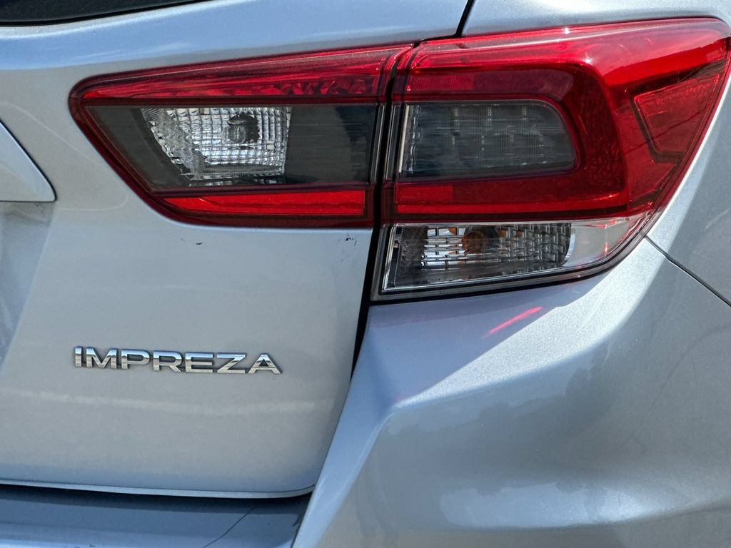 Used 2022 Subaru Impreza 2.0i Premium AWD/4WD image 25