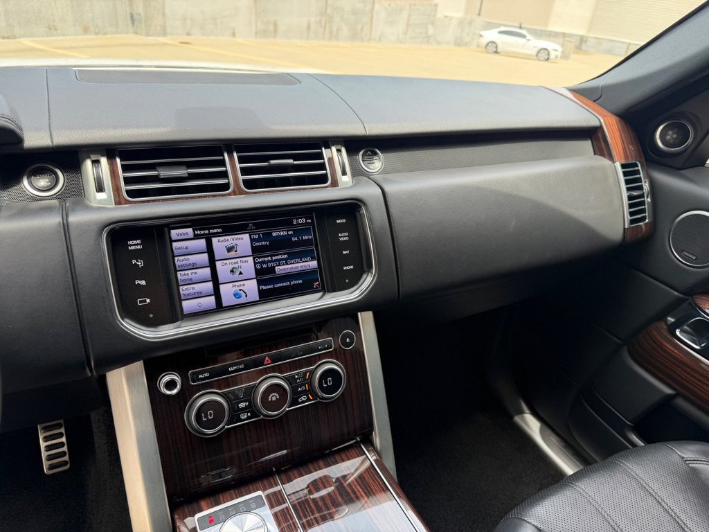Used 2014 Land Rover Range Rover HSE AWD/4WD image 13