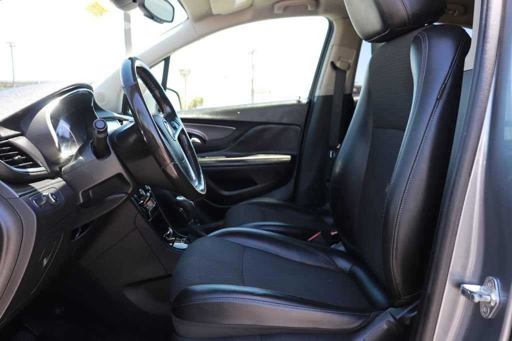 Used 2020 Buick Encore Preferred FWD image 11