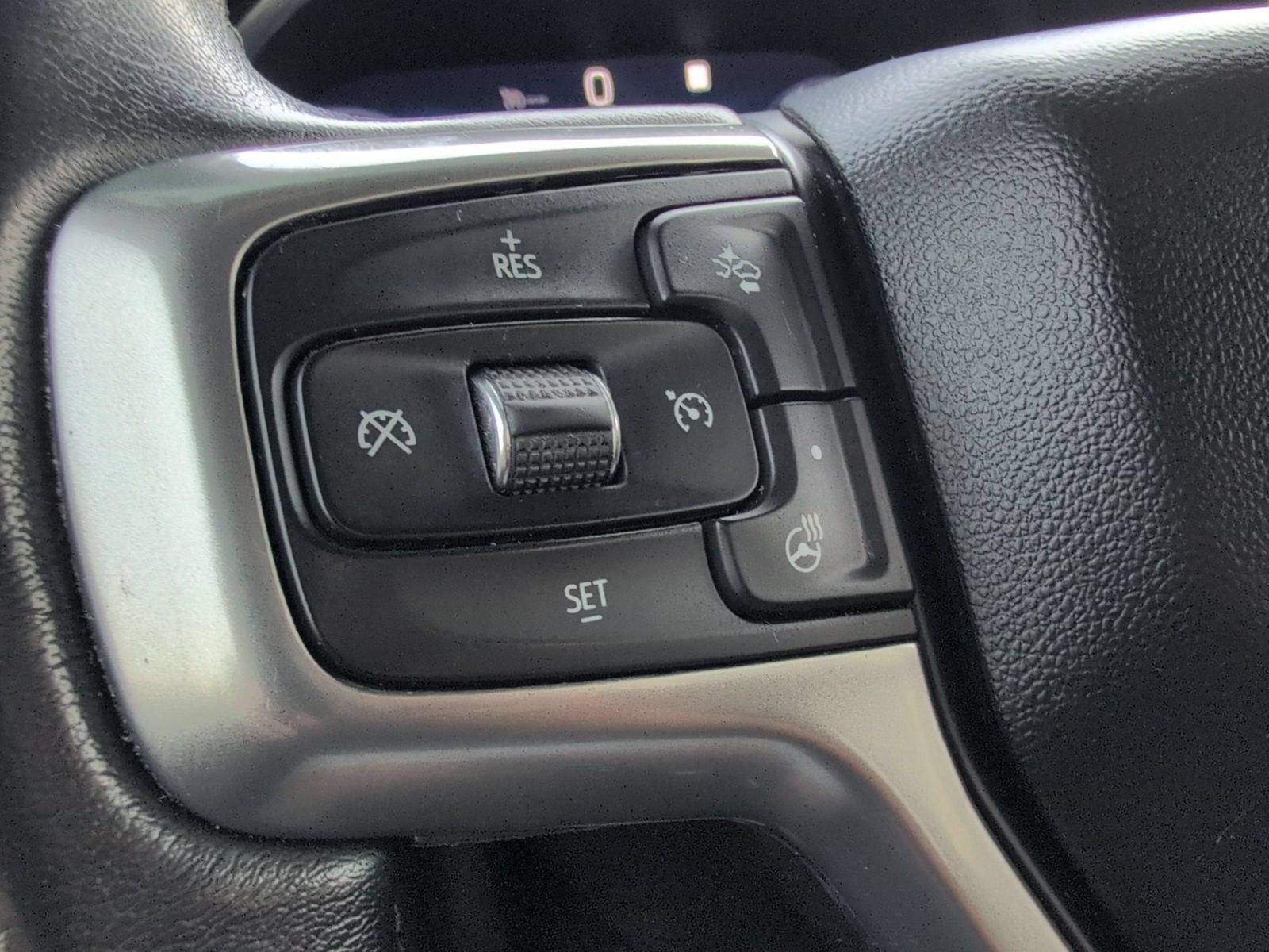 Used 2023 Chevrolet Suburban Premier AWD/4WD image 13