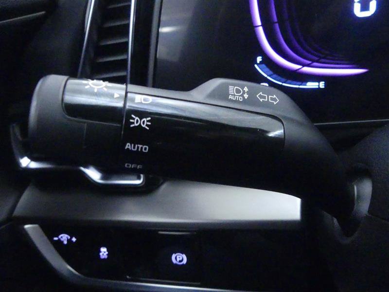 Used 2023 Kia Sportage EX FWD image 22